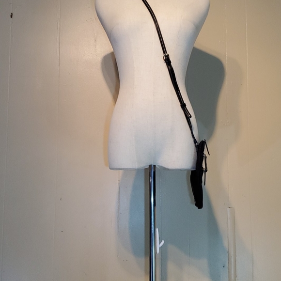 Dooney & Bourke Black Crossbody Bag - Picture 3 of 8